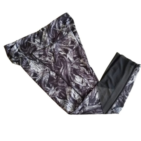 Champion Athletic Leggings Floral Pattern With Sheer Netting Black White Large - Picture 2 of 14